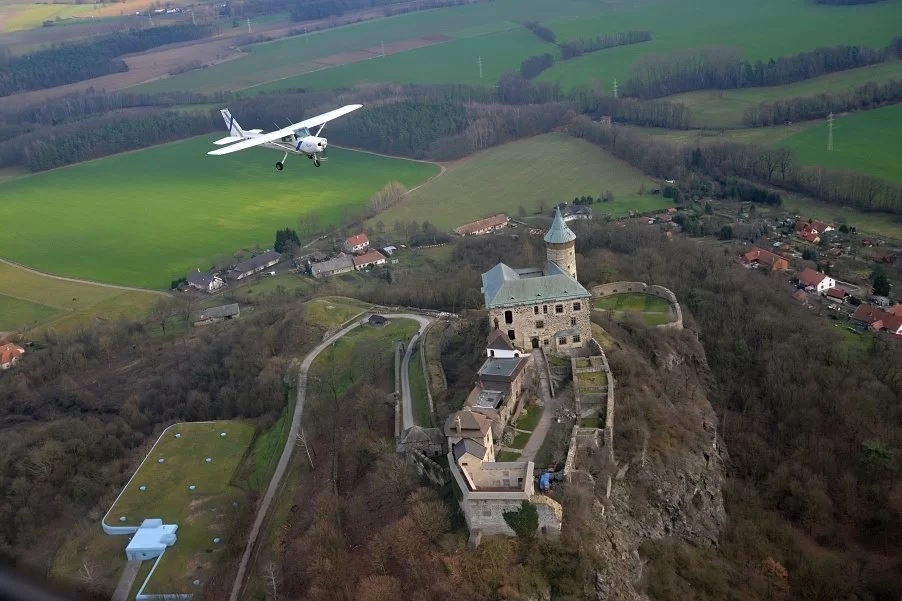 Zážitkové lety s výhledem na české zámky