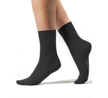 GINA dámské ponožky klasické, bezešvé, jednobarevné Bambusové ponožky 82003P  - tm. šedá  38/41