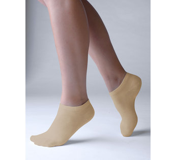 GINA dámské ponožky kotníčkové, bezešvé, jednobarevné Bambusové ponožky 82005P  - koňak  38/41