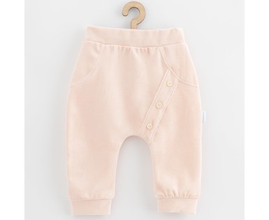 Kojenecké semiškové tepláčky New Baby Suede clothes světle růžová